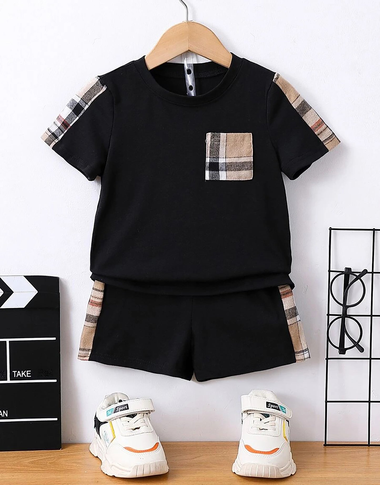 Black t-shirt and short combo