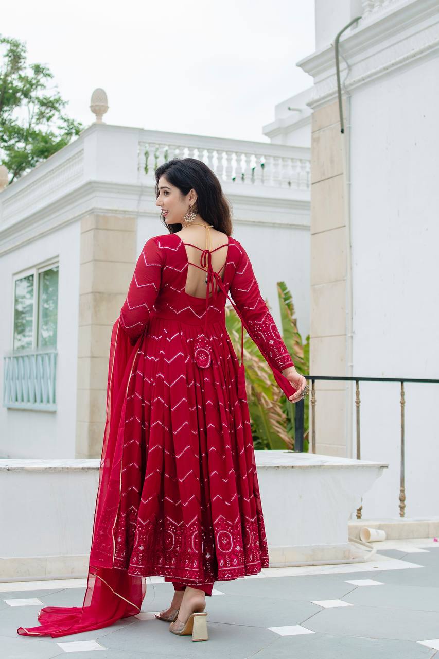 kurti with cotton lining, cotton pants and georgette dupatta set