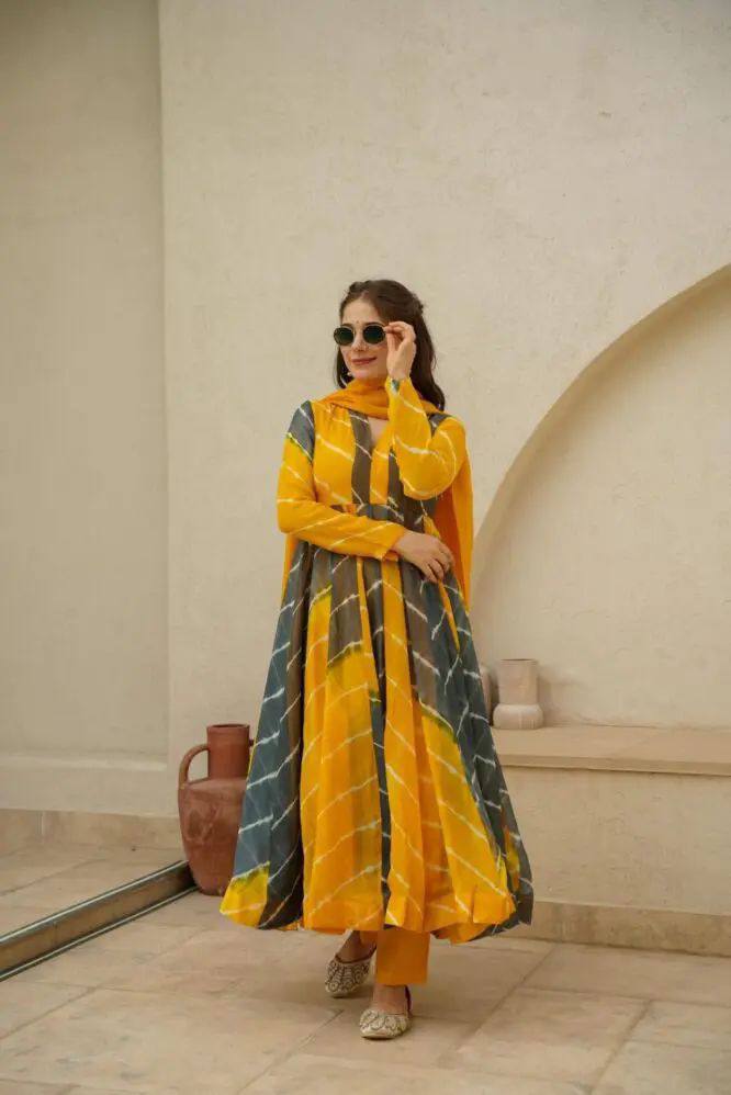 FESTIVAL SPECIAL LEHERIYA GOWN WITH DUPATTA AND PENT